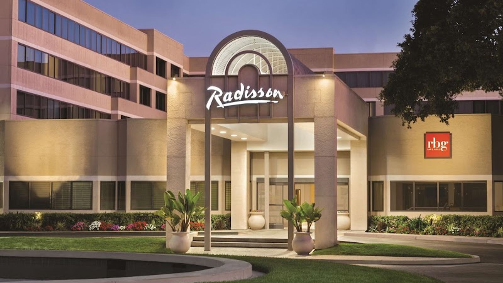 Photo of Radisson Hotel Sunnyvale - Silicon Valley