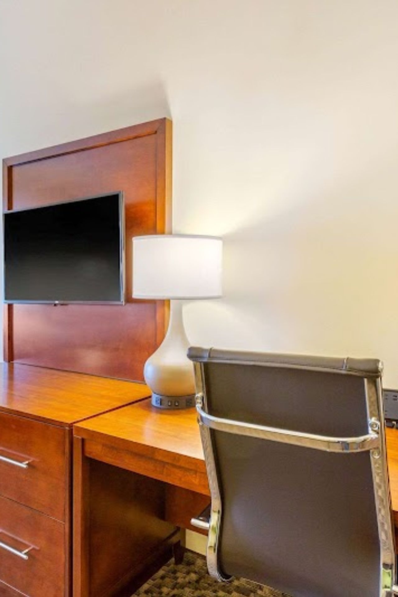 Photo of Comfort Suites Burlington near I-5