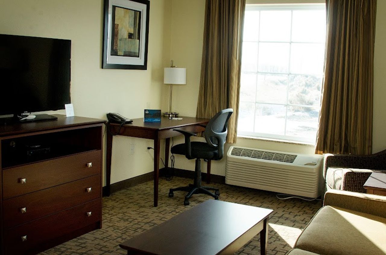 Photo of Cobblestone Inn & Suites - Soda Springs