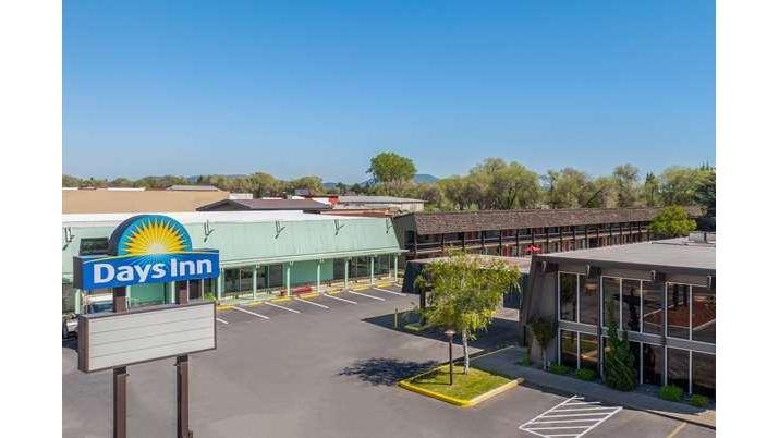 Photo of Days Inn by Wyndham Klamath Falls