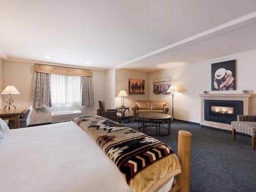 Photo of Best Western Plus Kentwood Lodge
