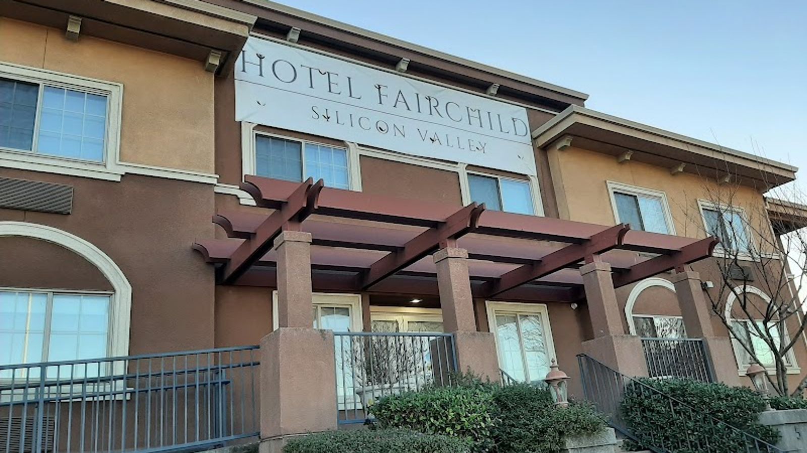 Photo of Holiday Inn Express & Suites Mountain View Silicon Valley, an IHG Hotel