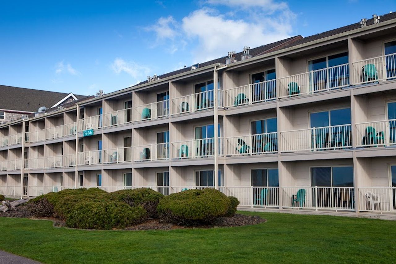 Photo of Hi-Tide Oceanfront Inn