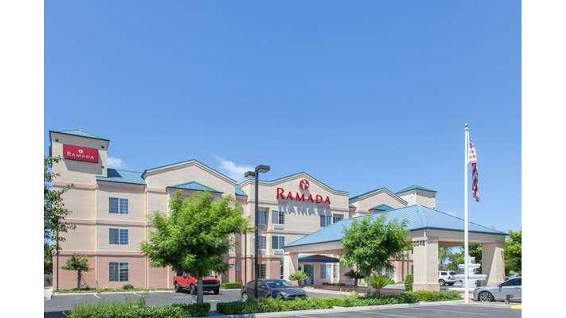 Ramada by Wyndham Fresno Northwest