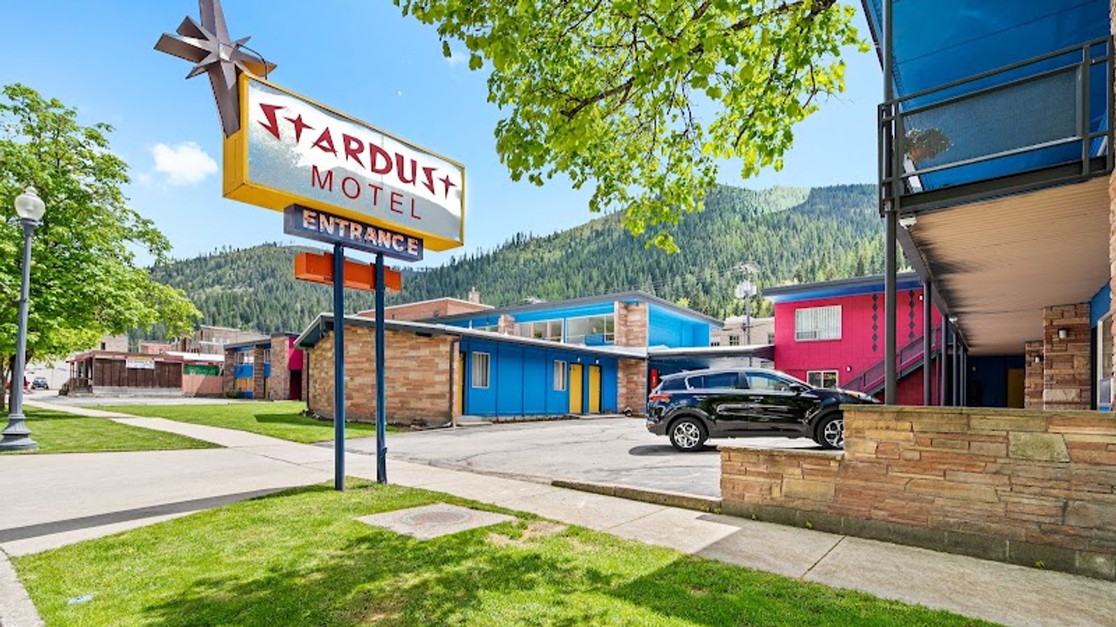 Photo of The Stardust Motel Wallace