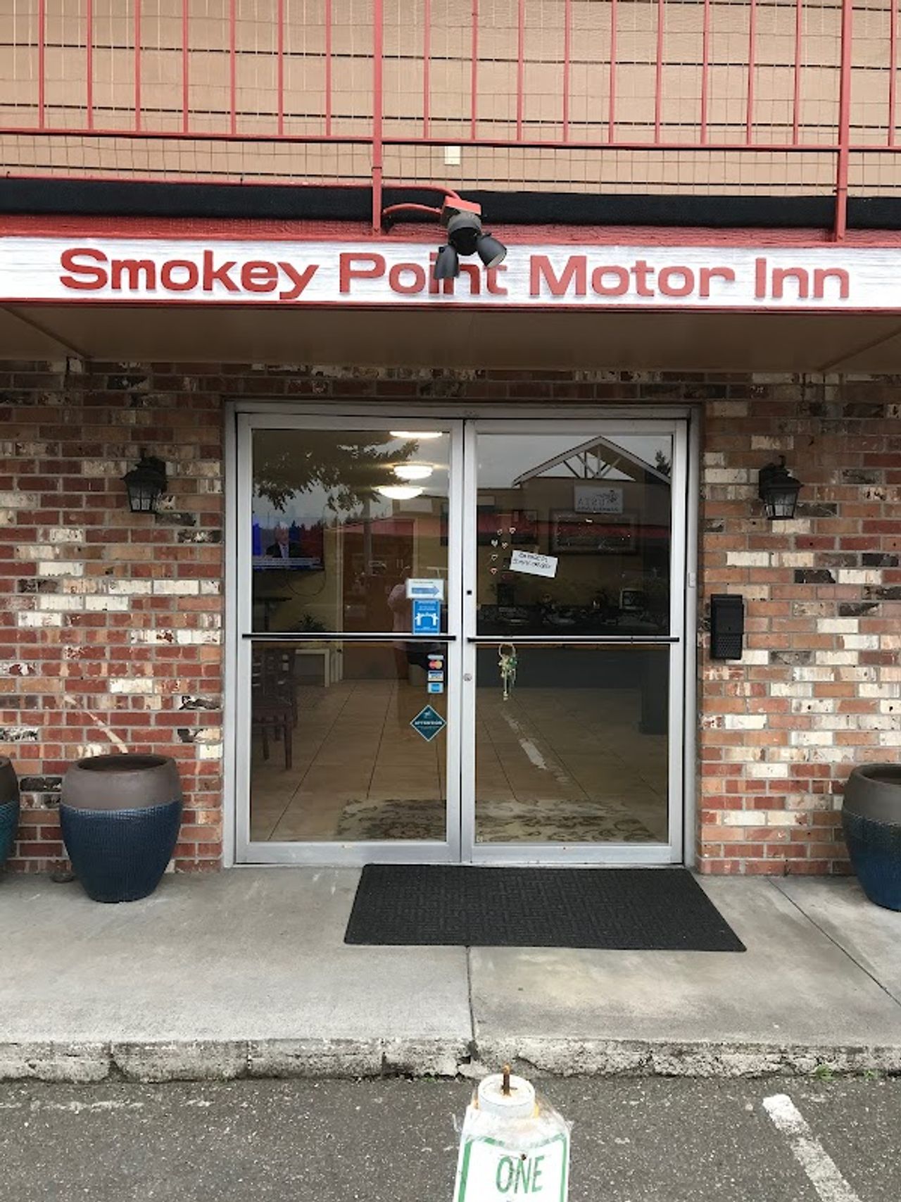 Photo of Smokey Point Motor Inn