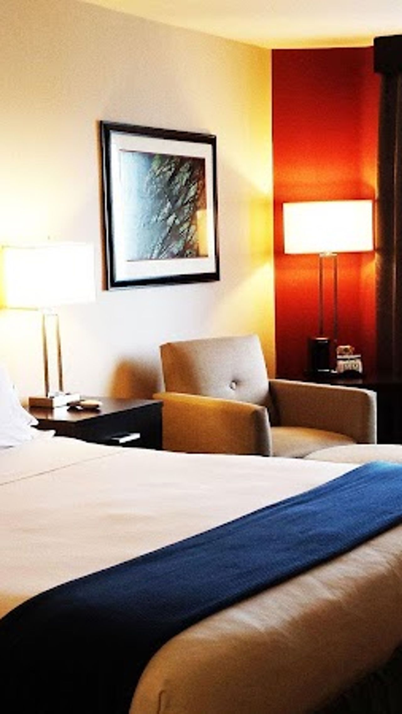 Photo of Holiday Inn Express Bakersfield, an IHG Hotel