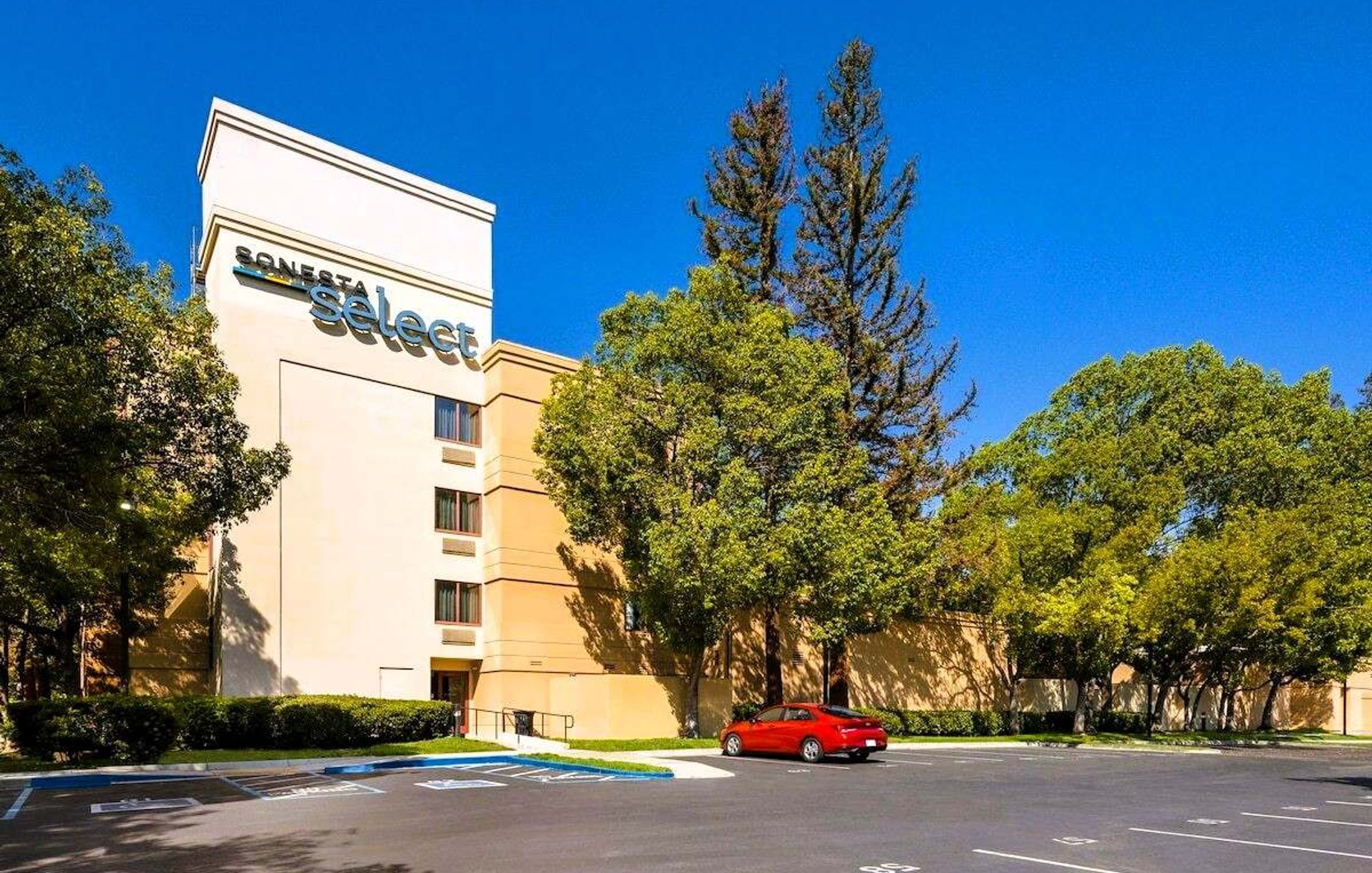 Sonesta Select San Jose Airport