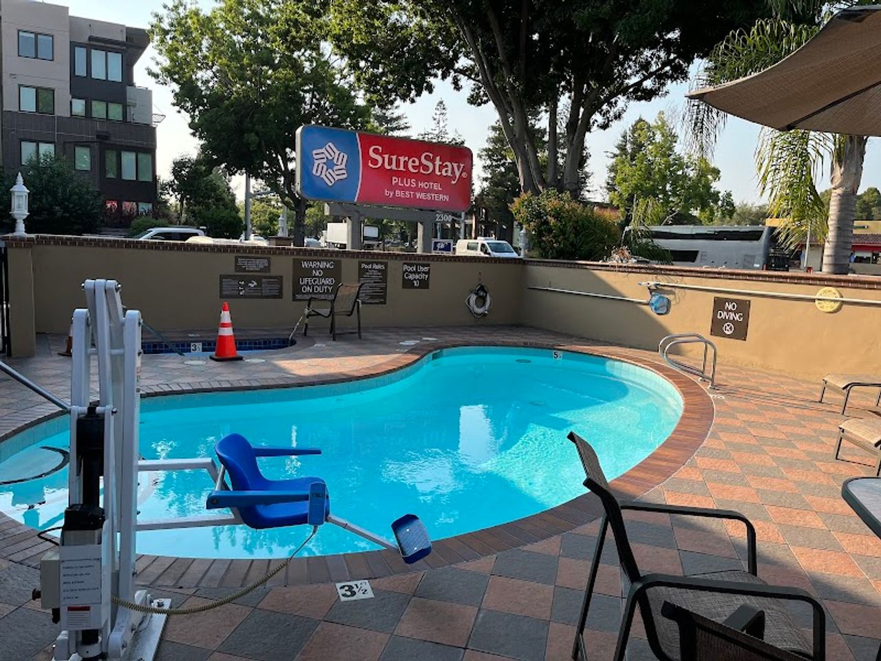 Photo of SureStay Plus by Best Western Mountain View