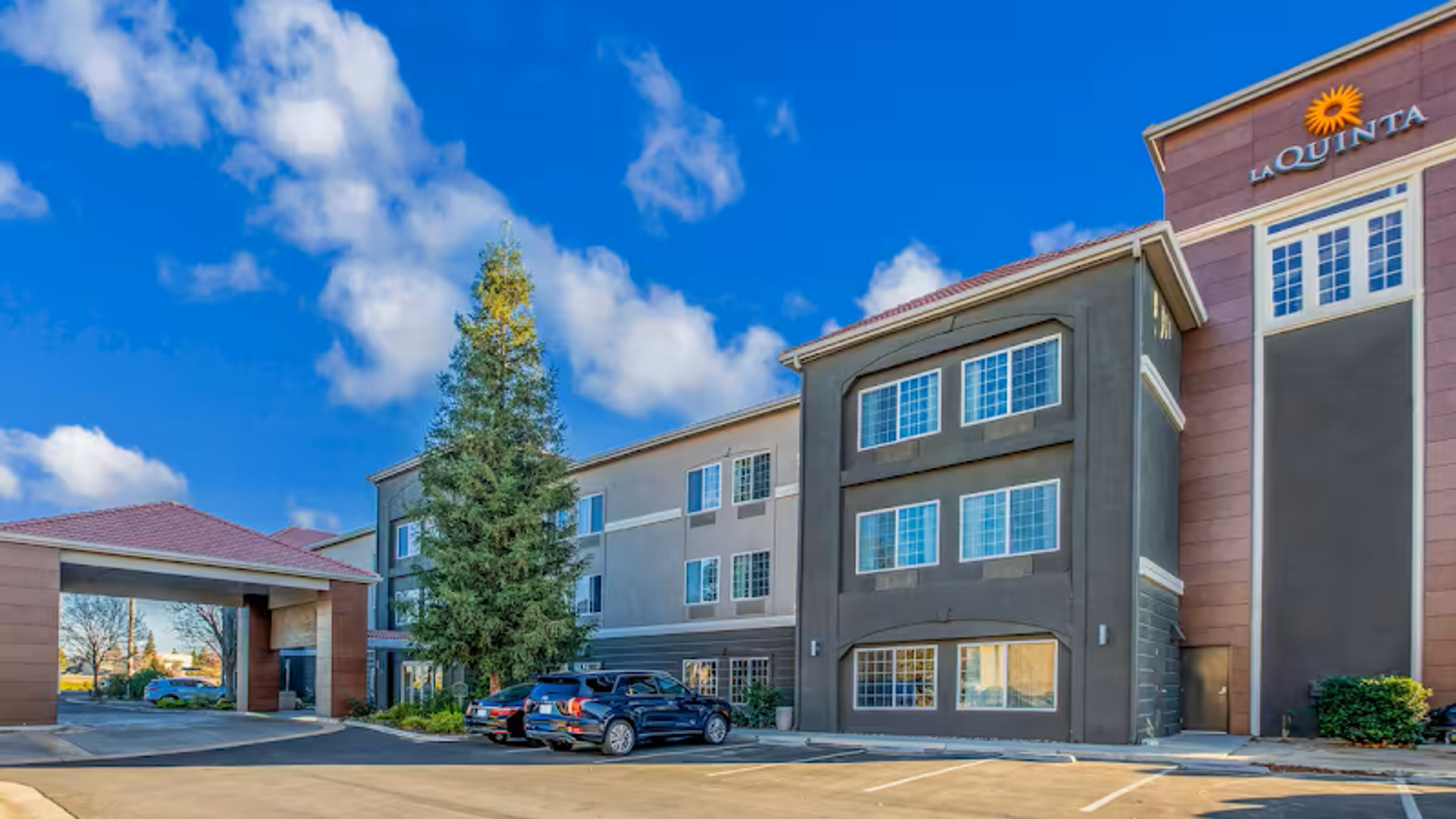La Quinta Inn & Suites by Wyndham Bakersfield North