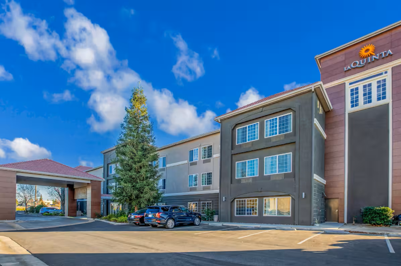 Photo of La Quinta Inn & Suites by Wyndham Bakersfield North