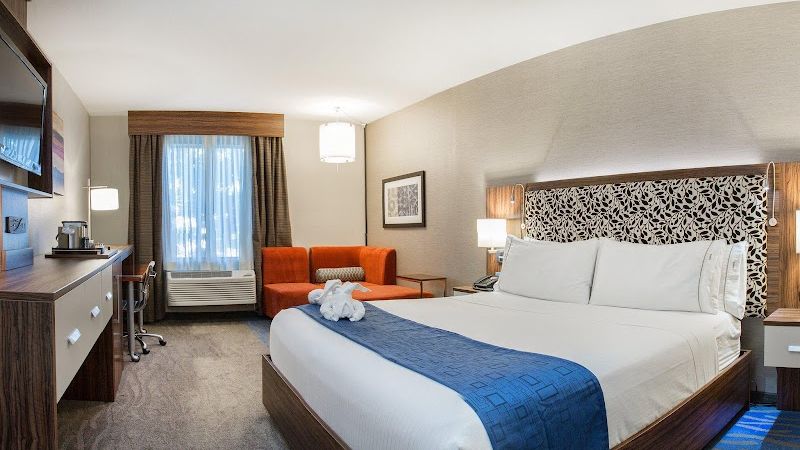 Photo of Holiday Inn Express Redwood City-Central by IHG