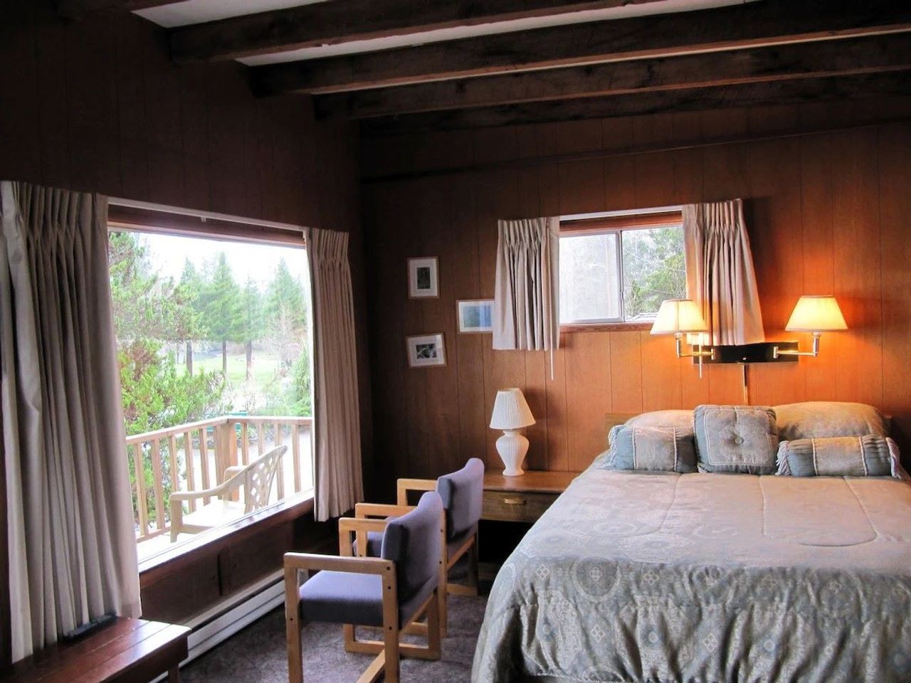 Rain Forest Resort Village - Village Inn Room