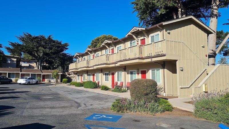 Photo of Monterey Peninsula Inn - Parking