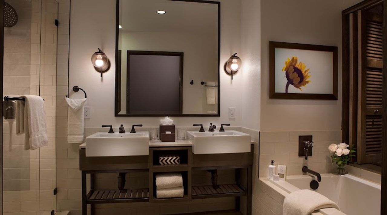 Photo of River Terrace Inn