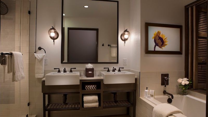 Photo of River Terrace Inn