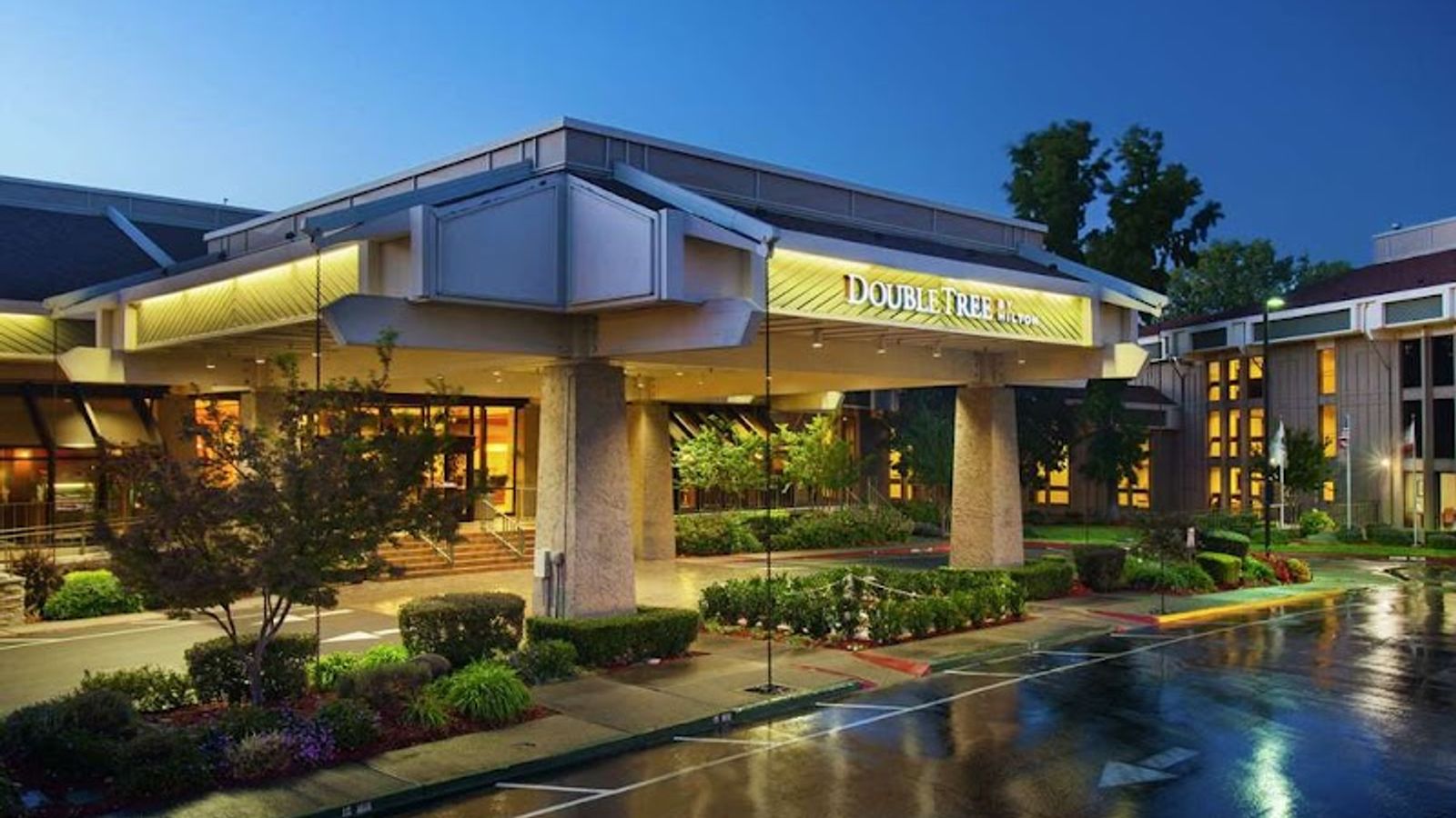 DoubleTree by Hilton Hotel Sacramento