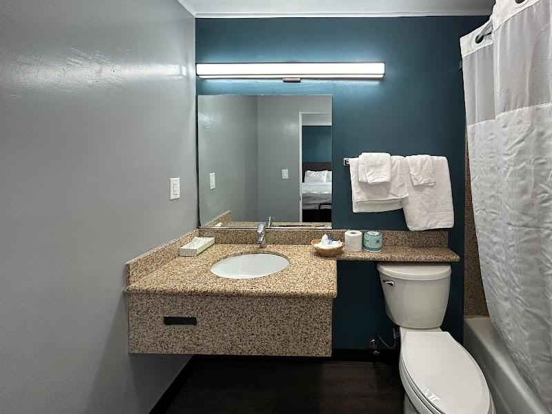 Photo of Studio 6 Suites Madera, CA - Yosemite