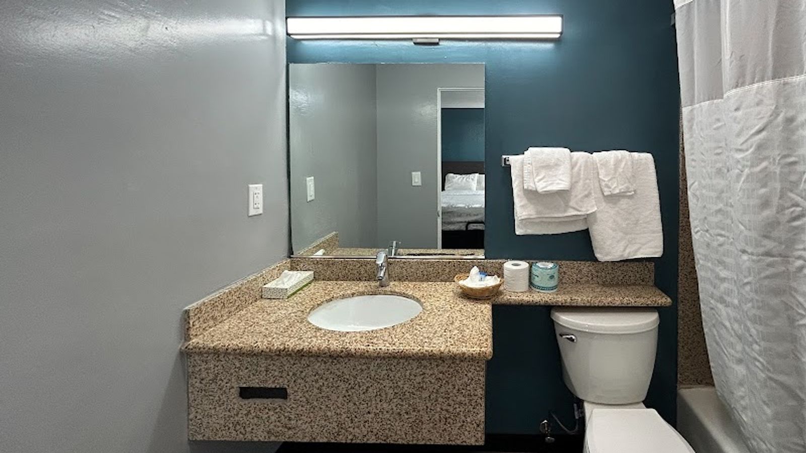 Photo of Studio 6 Suites Madera, CA - Yosemite