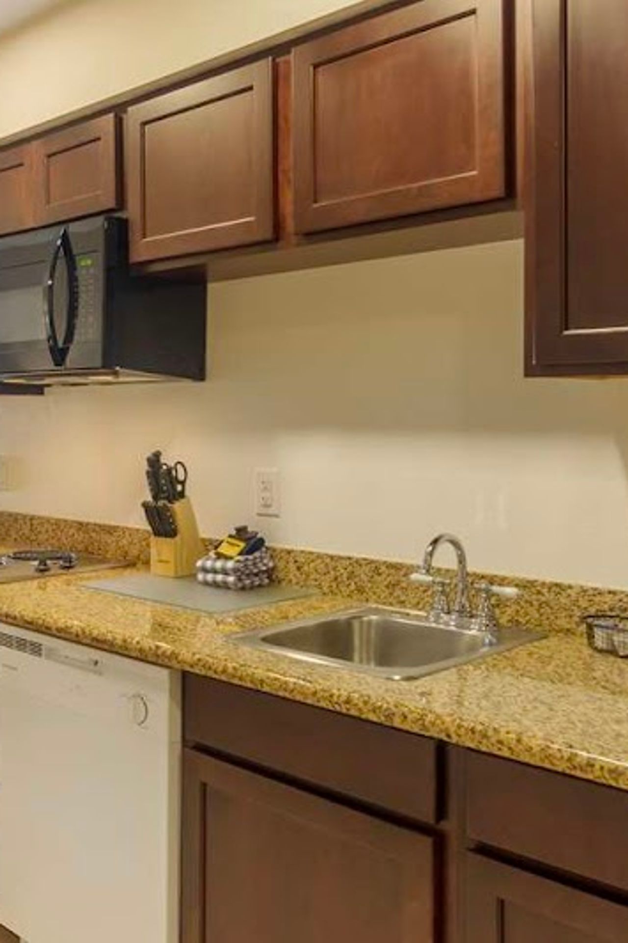 Photo of Best Western Plus Ahtanum Inn