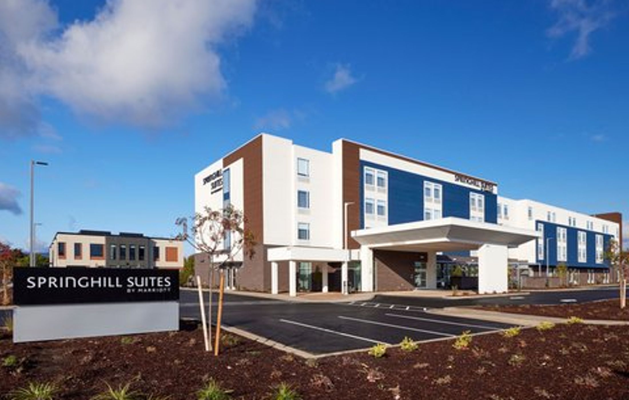 SpringHill Suites Medford Airport