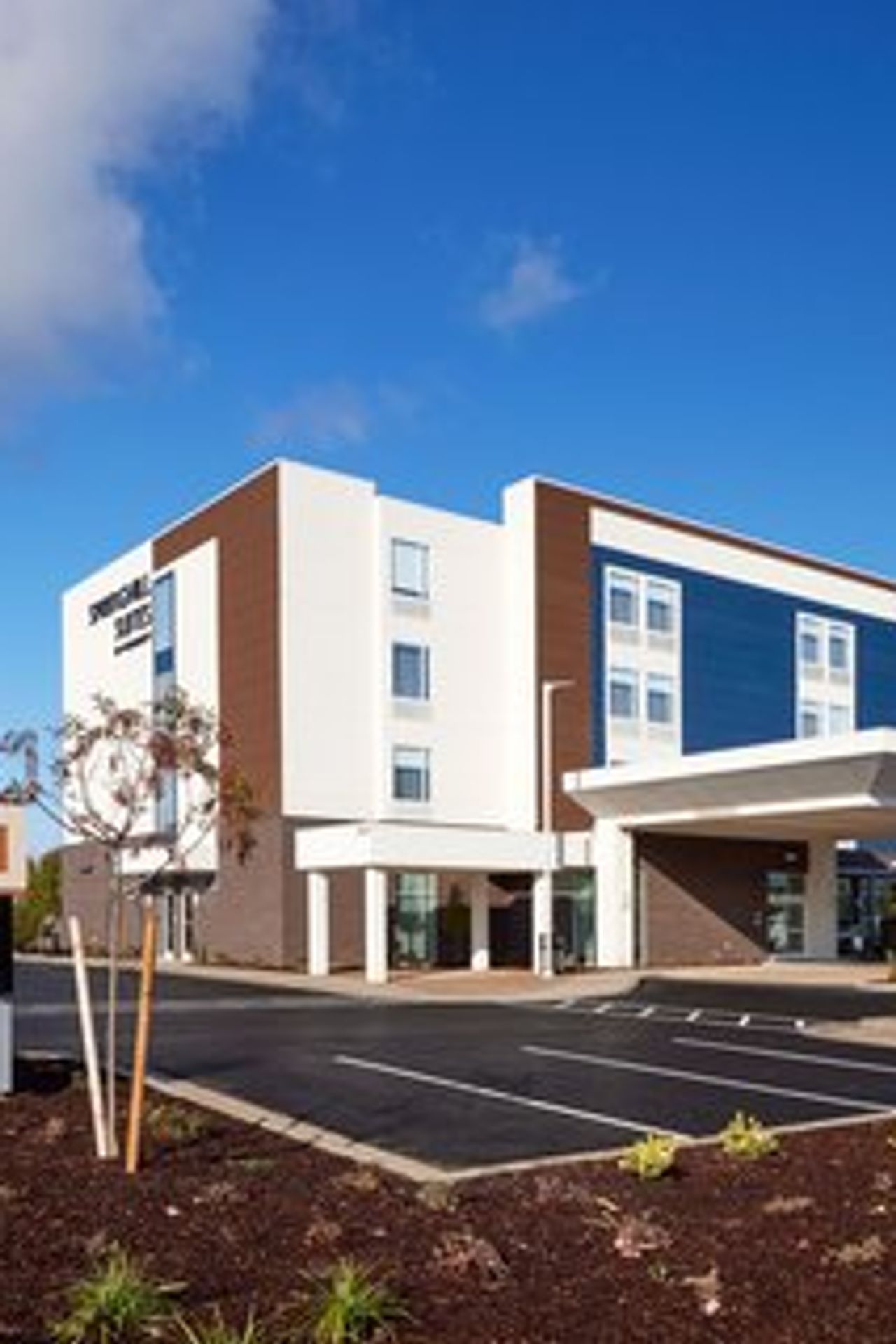 Photo of SpringHill Suites Medford Airport