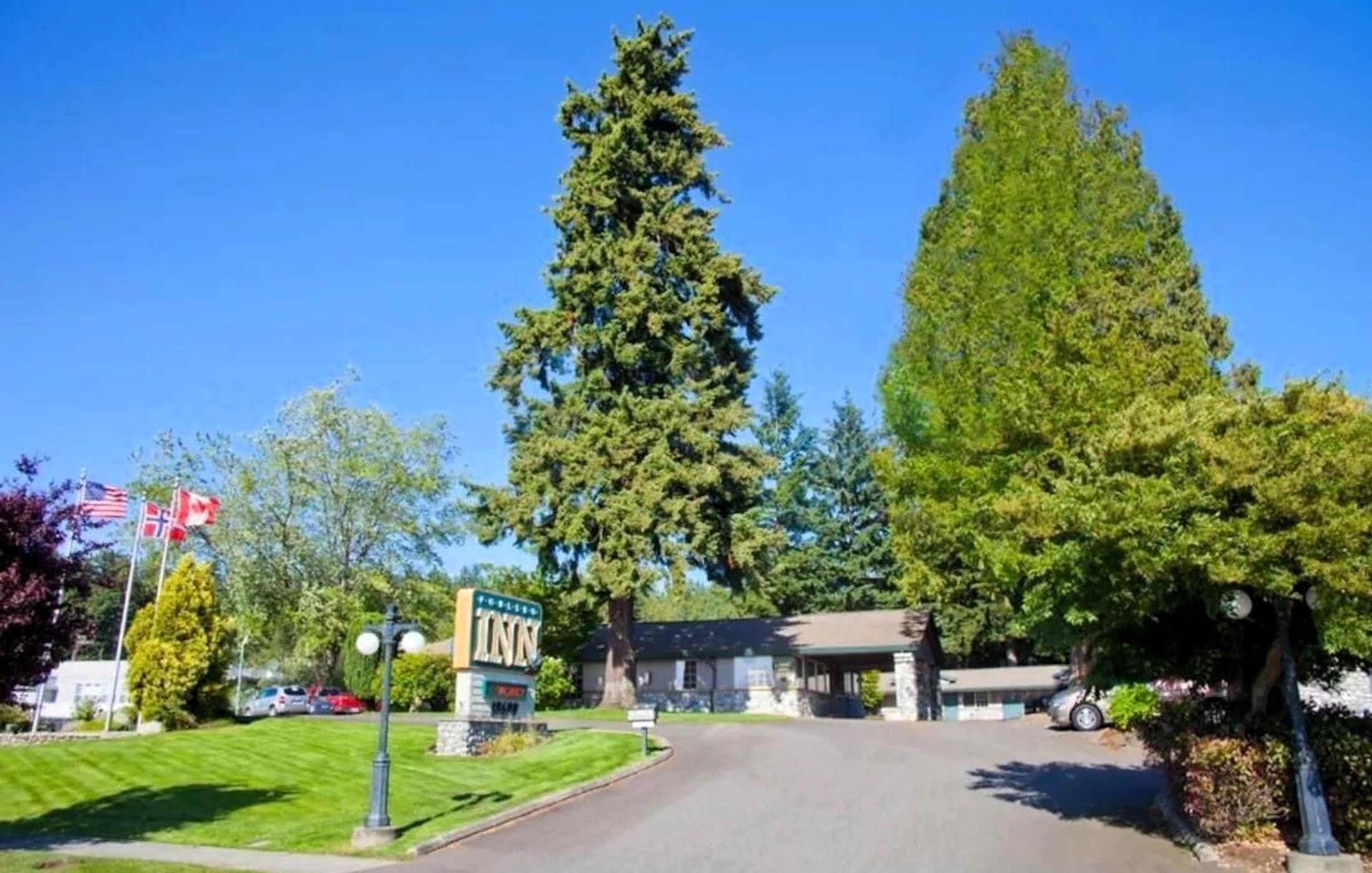 Poulsbo Inn & Suites