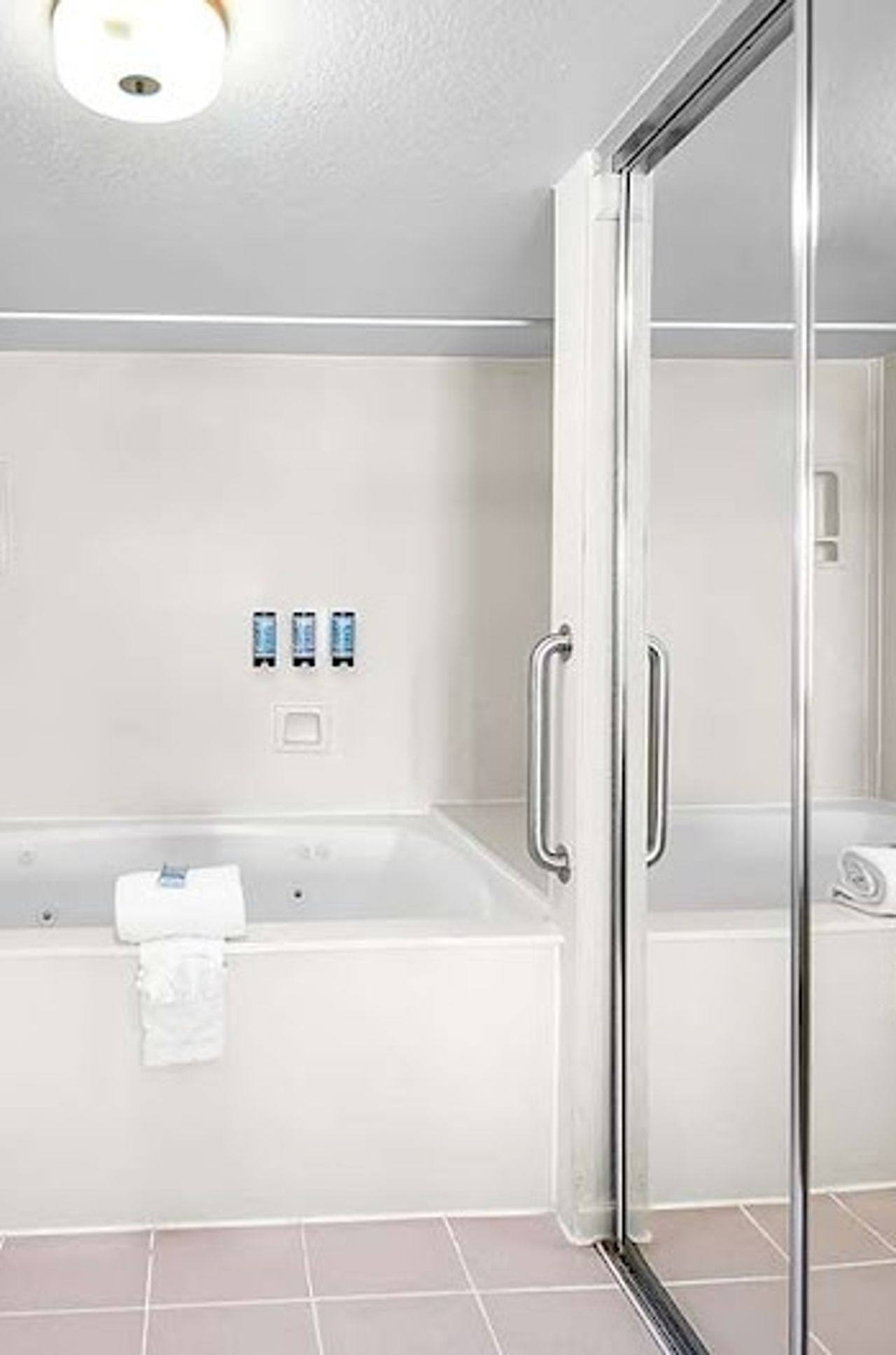 Photo of SureStay Plus by Best Western San Jose Central City - Private Hot tub