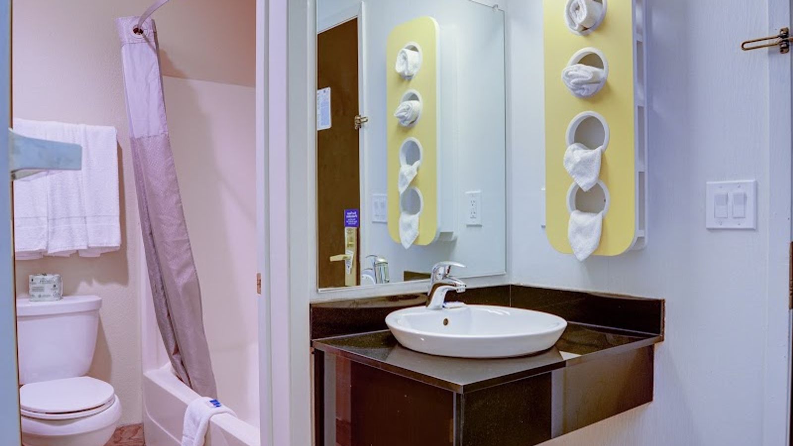 Photo of Motel 6 The Dalles, OR