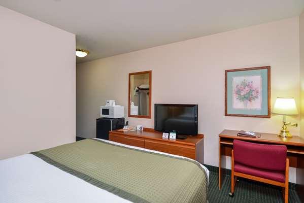 Photo of Travelodge Suites by Wyndham Newberg