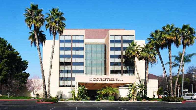 DoubleTree by Hilton Hotel Fresno Convention Center