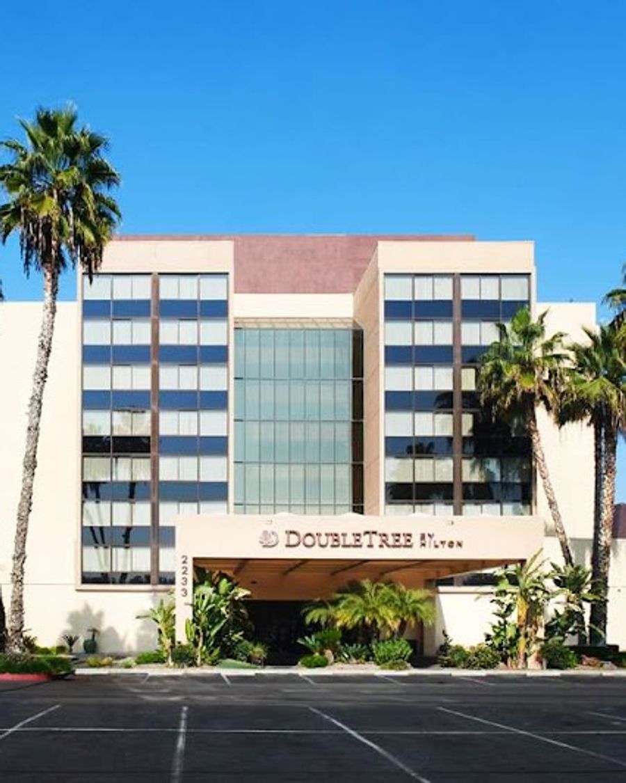 DoubleTree by Hilton Hotel Fresno Convention Center