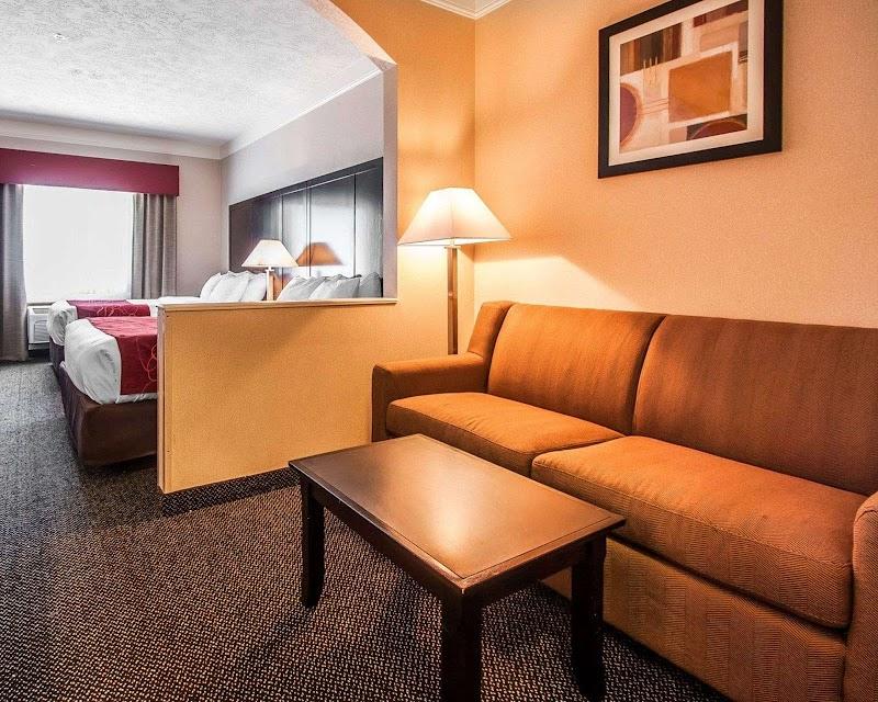 Photo of Comfort Suites