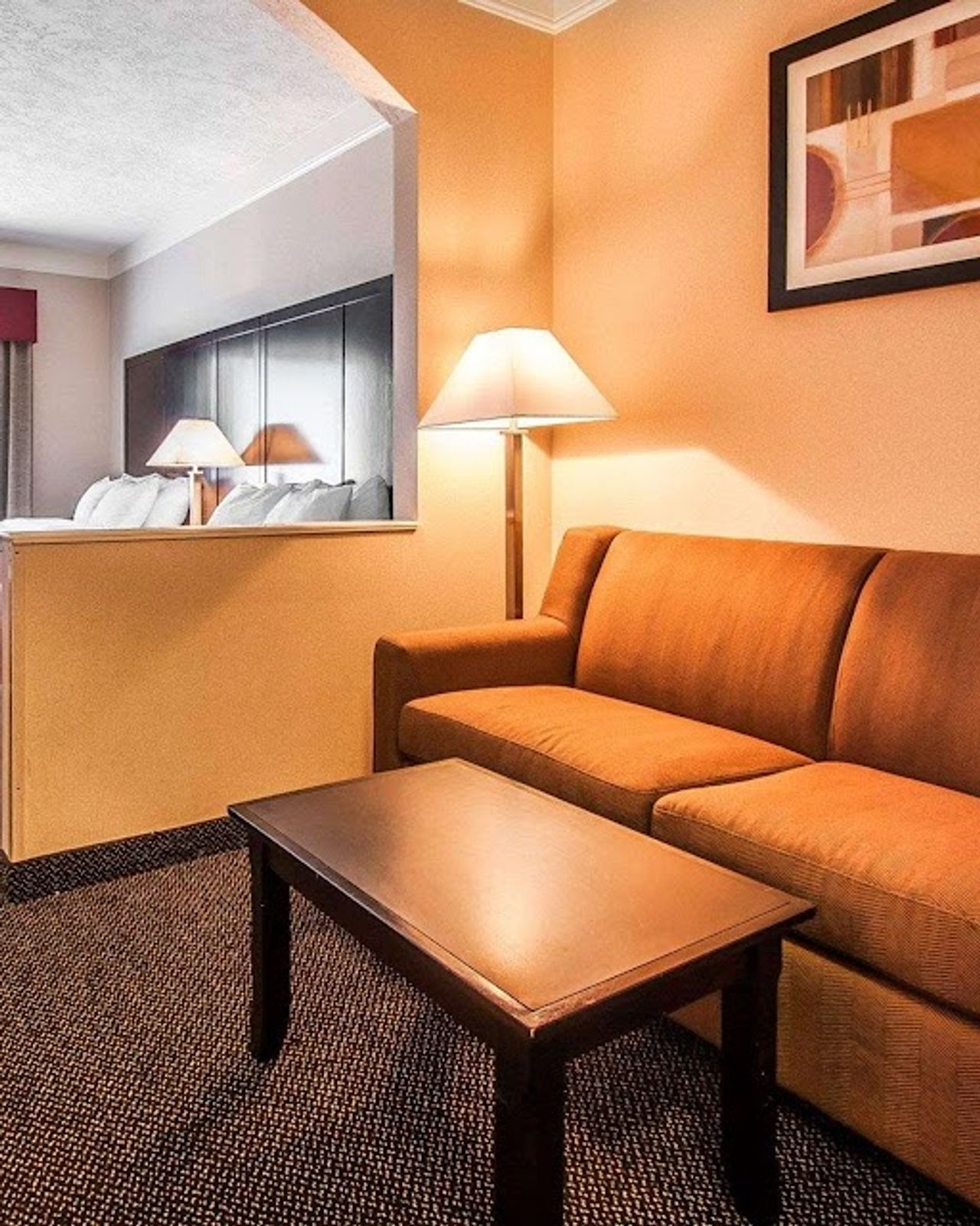 Photo of Comfort Suites