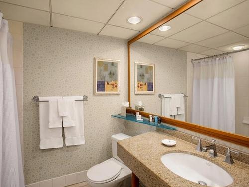 Photo of Crowne Plaza San Francisco Airport by IHG