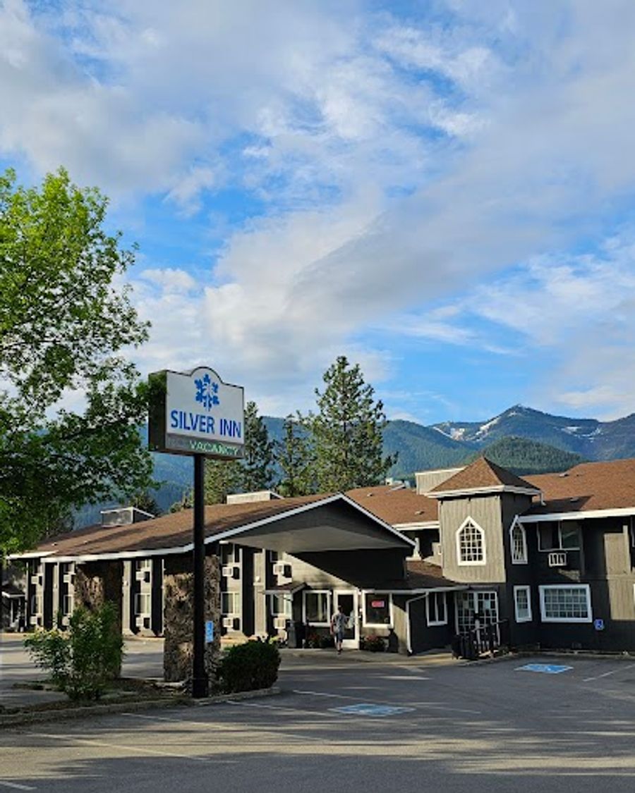 Silver Inn
