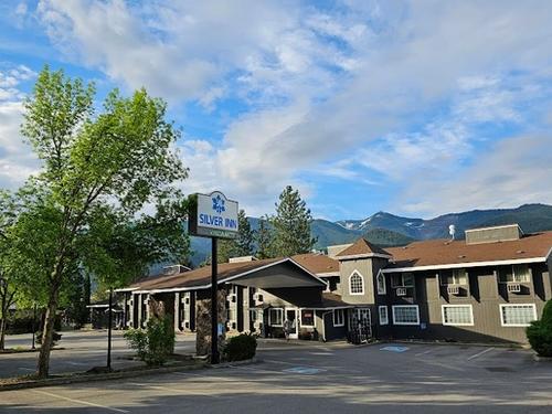 Silver Inn