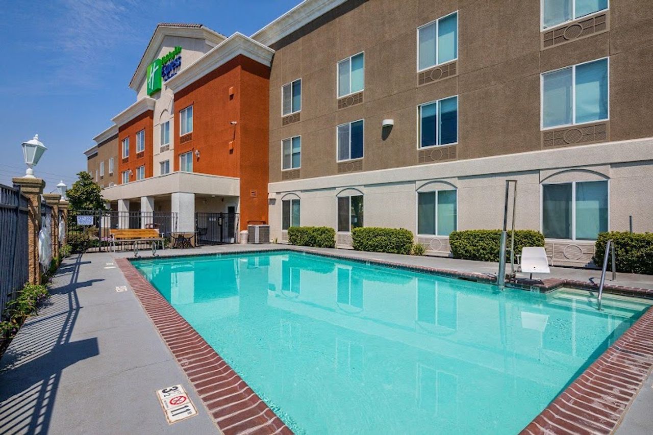 Photo of Holiday Inn Express & Suites Modesto-Salida by IHG