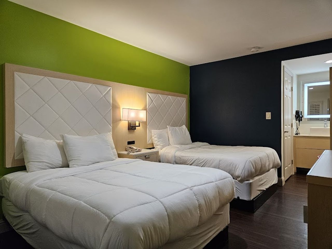 Photo of Signature Inn Berkeley