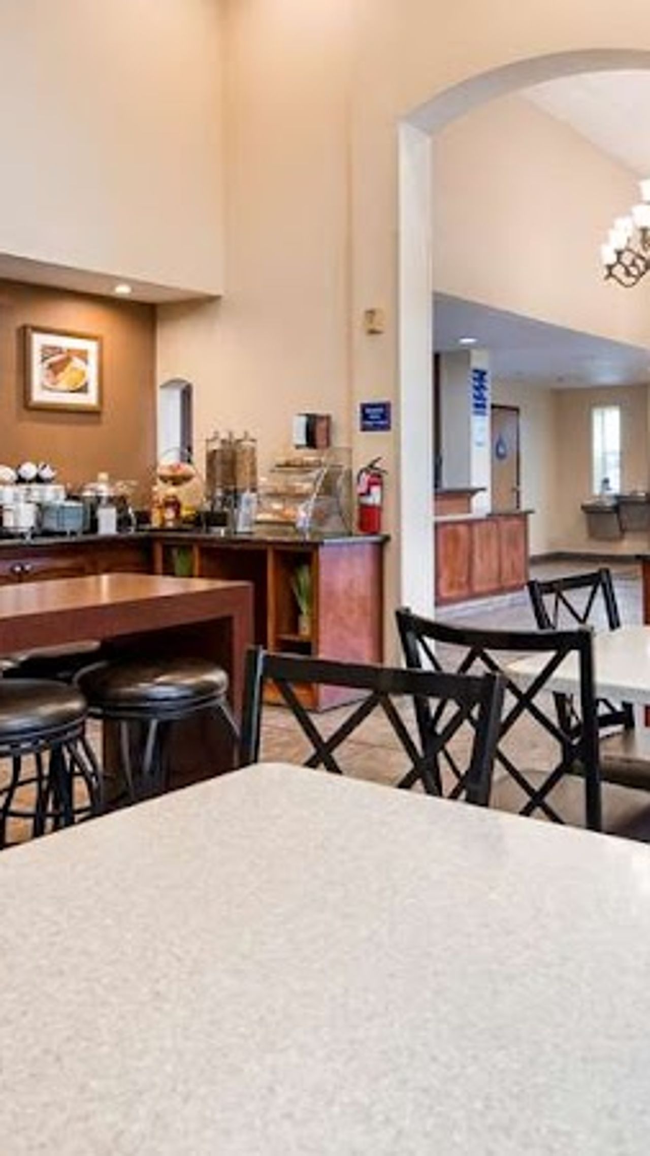 Photo of Best Western I-5 Inn & Suites