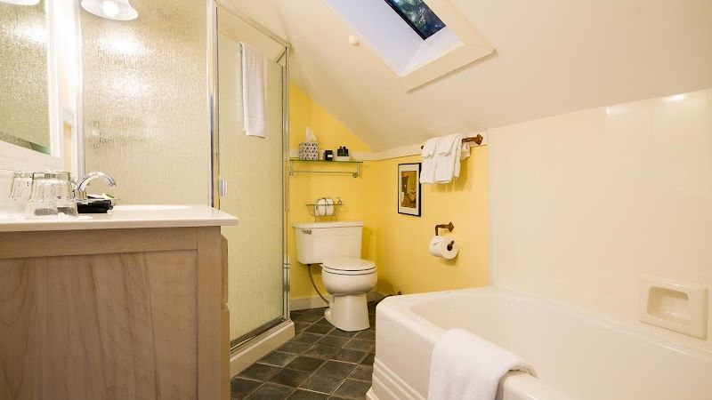 Photo of Oak Hill Bed & Breakfast