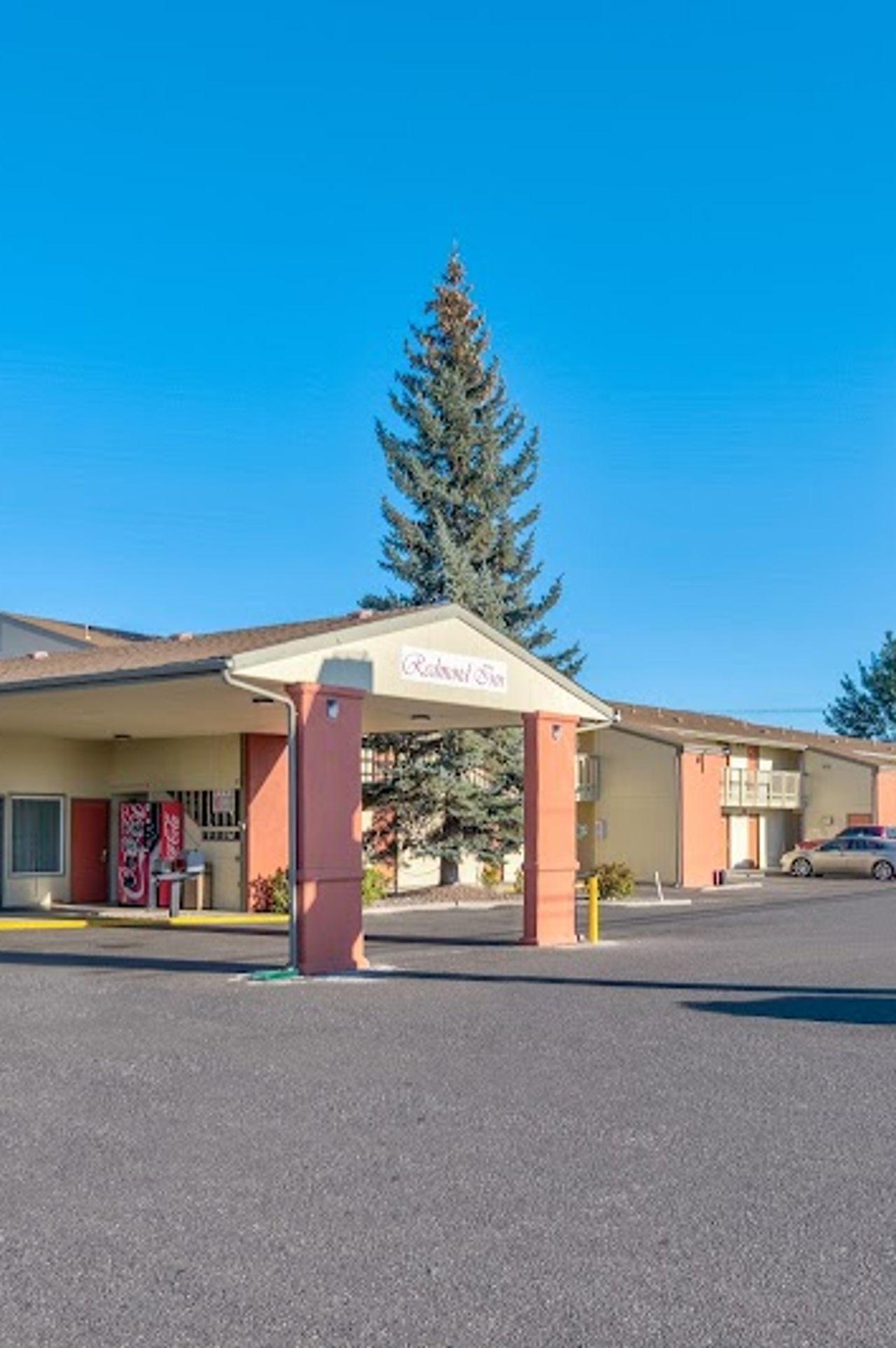 Photo of Redmond Inn