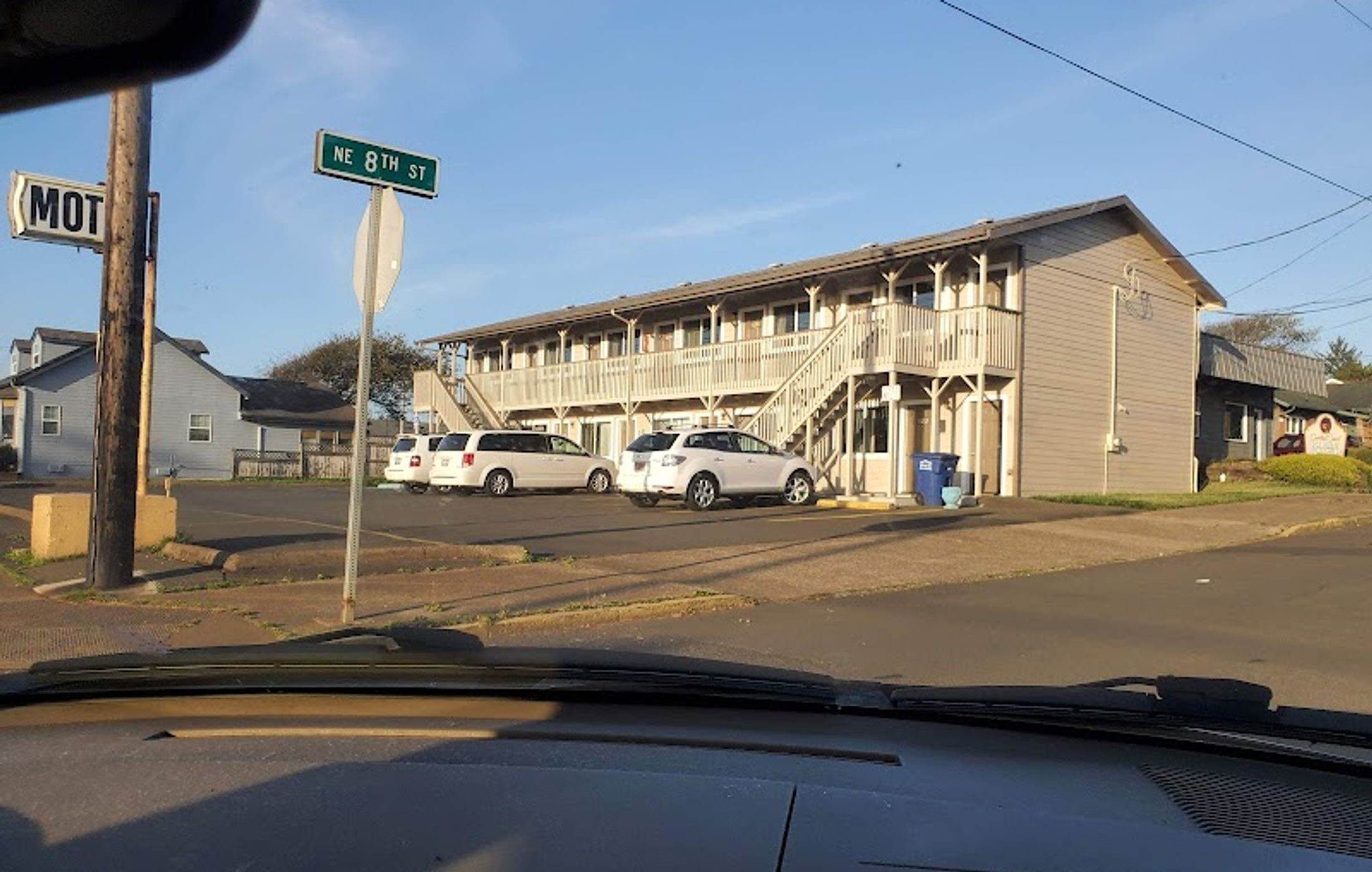 Summer Wind Budget Motel
