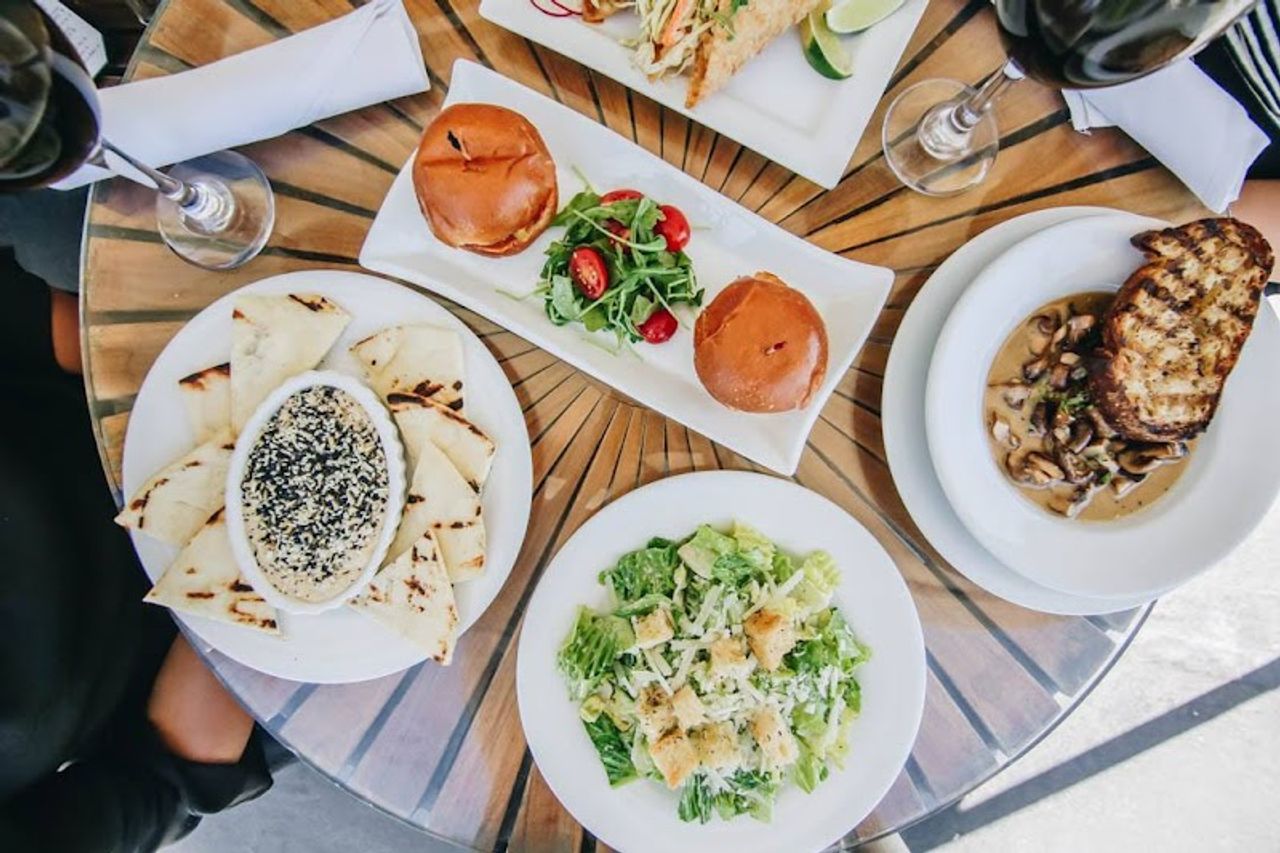 Photo of Delta King Hotel