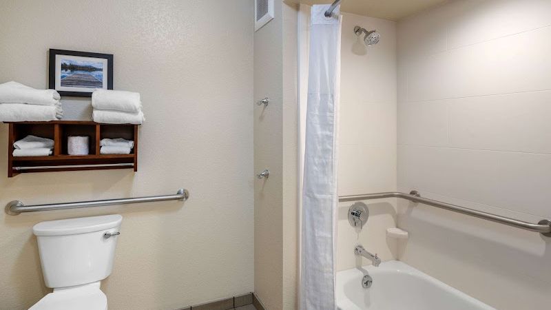 Photo of Comfort Inn & Suites Coeur d'Alene