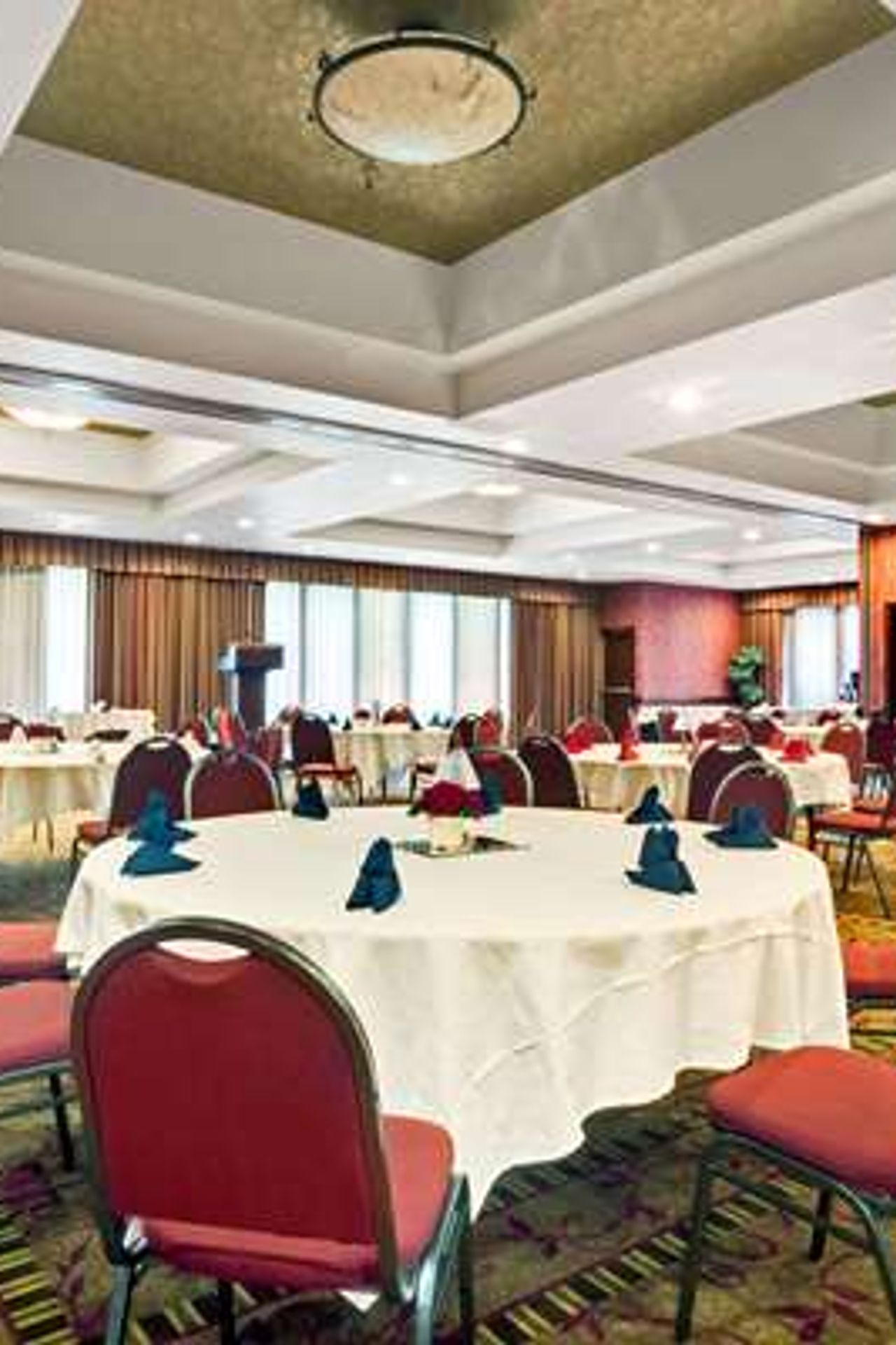 Photo of Ramada by Wyndham Tukwila Southcenter