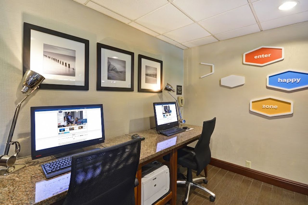 Photo of Hampton Inn Seattle/Southcenter