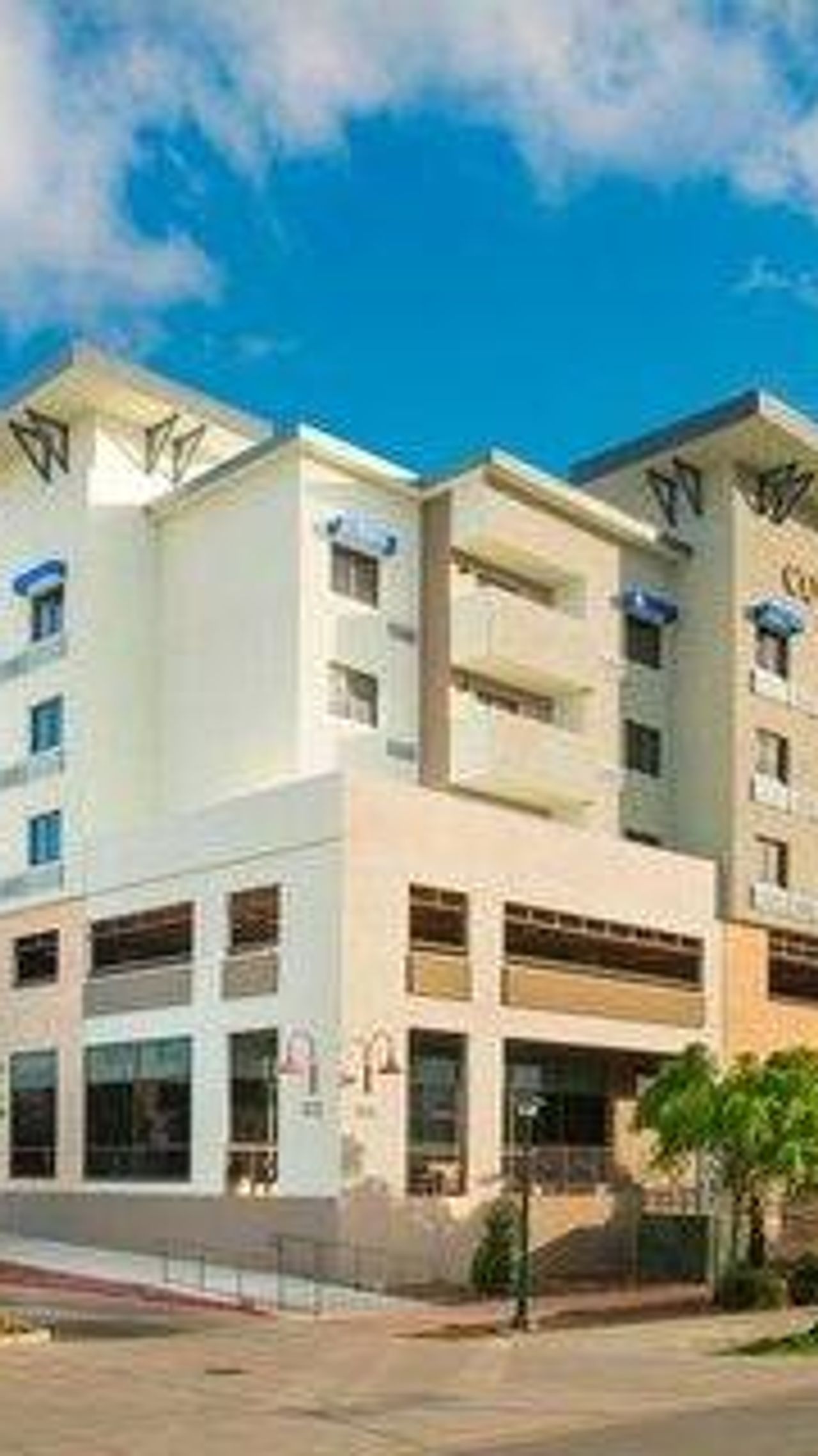 Photo of Courtyard Redwood City