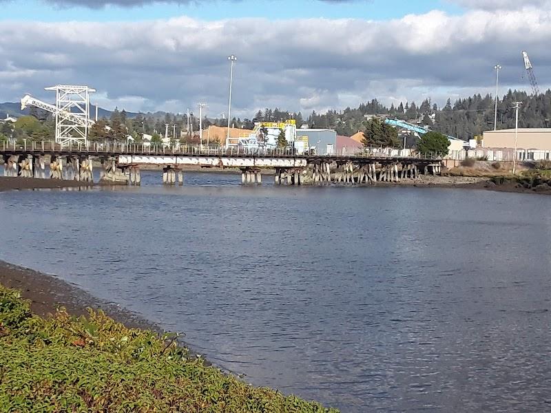 Photo of Edgewater Inn Coos Bay