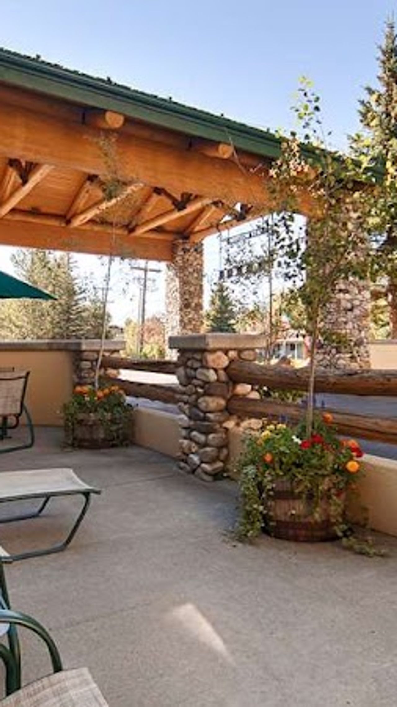 Photo of Best Western Plus Kentwood Lodge